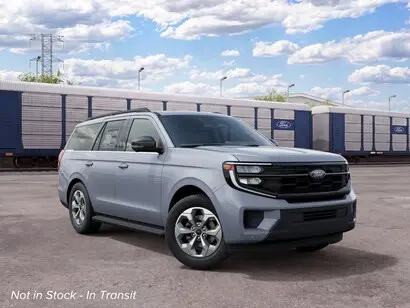 2027 Ford Expedition Active photo 4