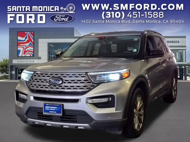 2023 Ford Explorer Limited RWD's photo