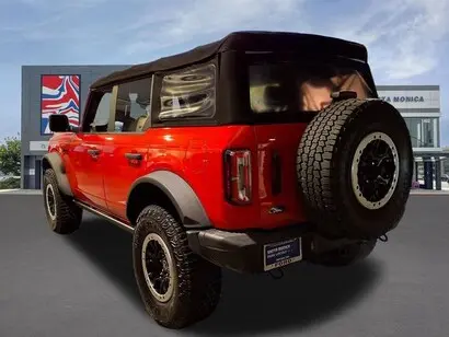 2021 Ford Bronco Badlands 4x4 photo 3