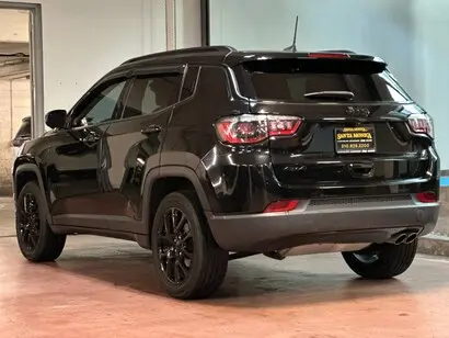 2022 Jeep Compass Altitude 4X4 photo 3
