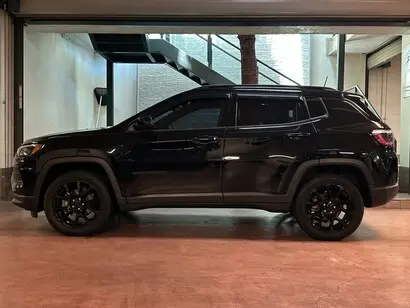 2022 Jeep Compass Altitude 4X4 photo 2
