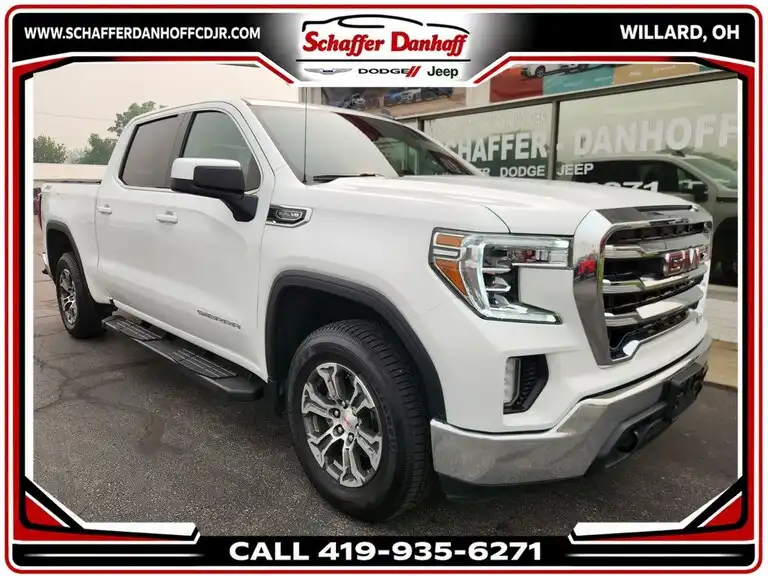 2021 GMC Sierra SLE 4WD Crew Cab Short Box's photo