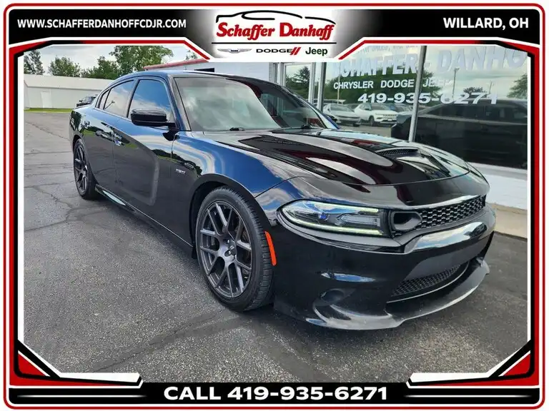 2018 Dodge Charger R/T's photo