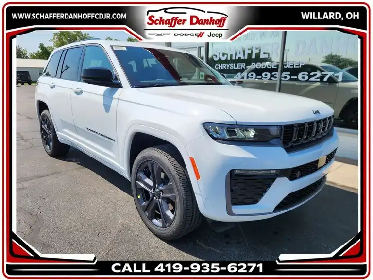 2027 Jeep Grand Cherokee Limited Reserve 4WD's photo