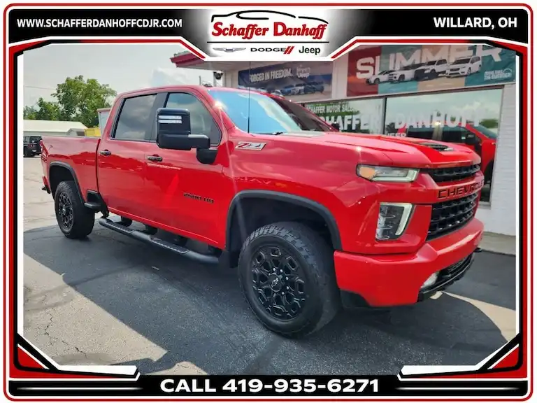 2021 Chevrolet Silverado HD LT 4WD Crew Cab Standard Box's photo