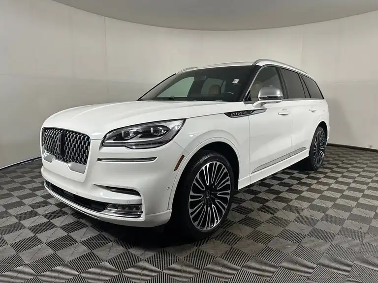 2020 Lincoln Aviator Black Label AWD's photo