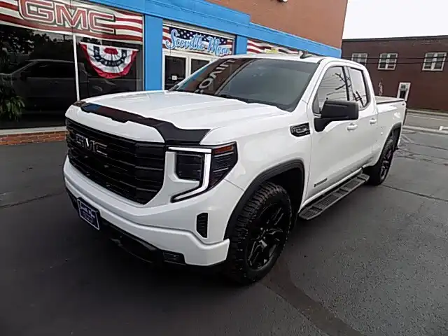2022 GMC Sierra 4WD Double Cab Standard Box Elevation's photo