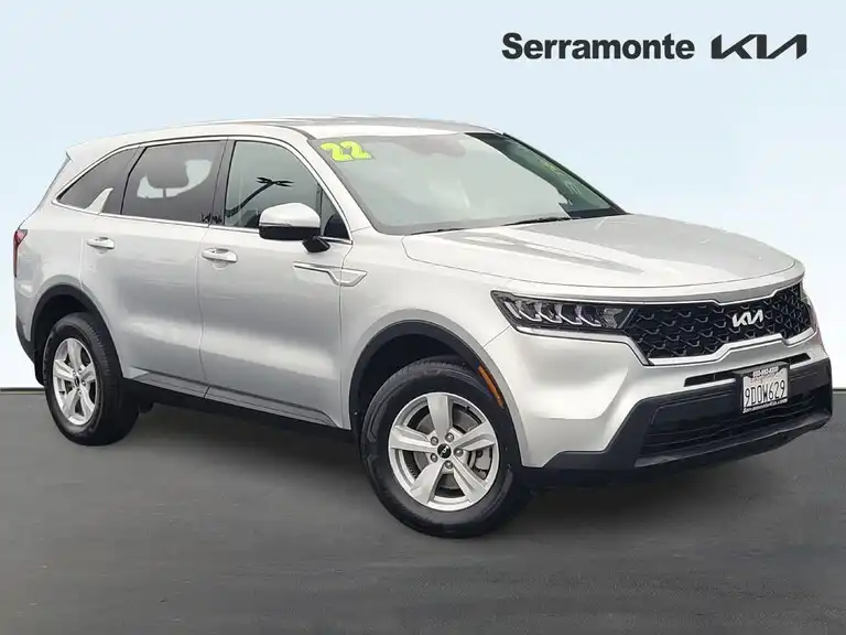2022 Kia Sorento LX AT 4WD's photo