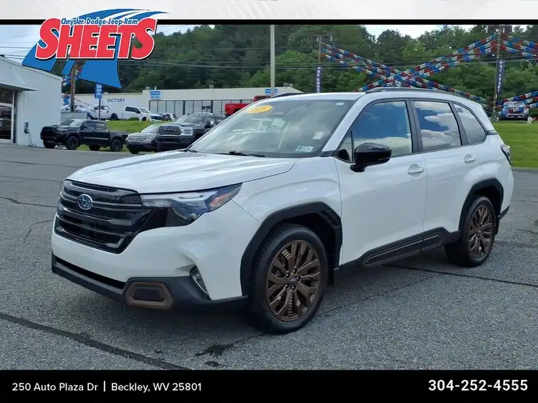 2025 Subaru Forester Sport's photo