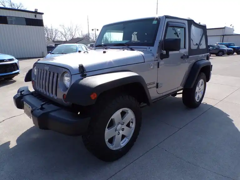 2013 Jeep Wrangler Sport's photo