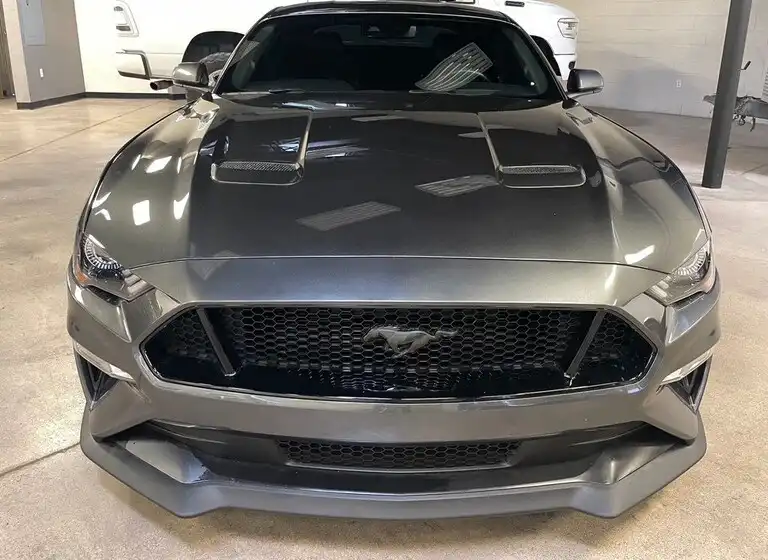 2018 Ford Mustang GT Coupe Premium's photo