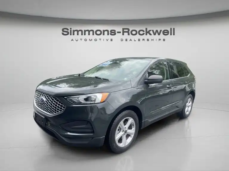 2024 Ford Edge SE AWD's photo