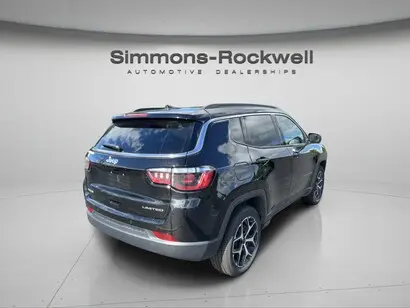 2025 Jeep Compass Limited 4WD photo 5