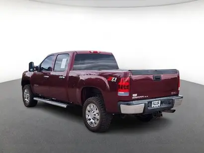 2013 GMC Sierra 4WD Crew Cab 6.5ft SLE SRW photo 4