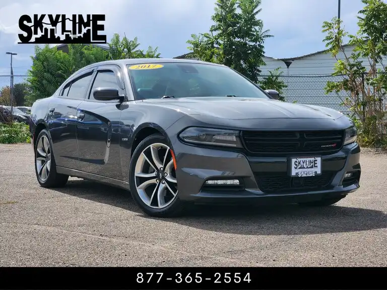 2017 Dodge Charger R/T's photo