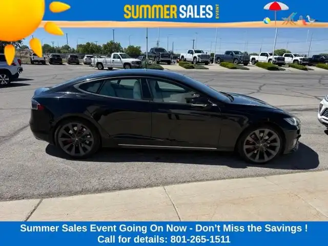 2020 Tesla Model S Long Range's photo