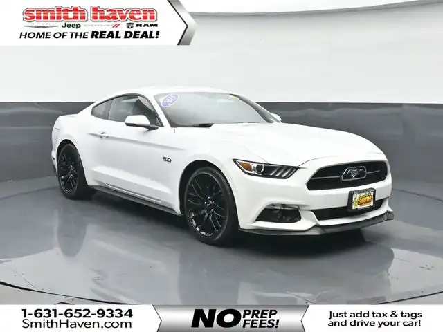 2015 Ford Mustang GT Coupe Premium's photo