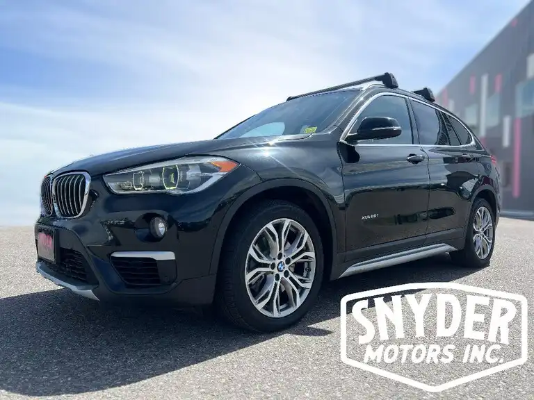 2016 BMW X1 xDrive28i's photo
