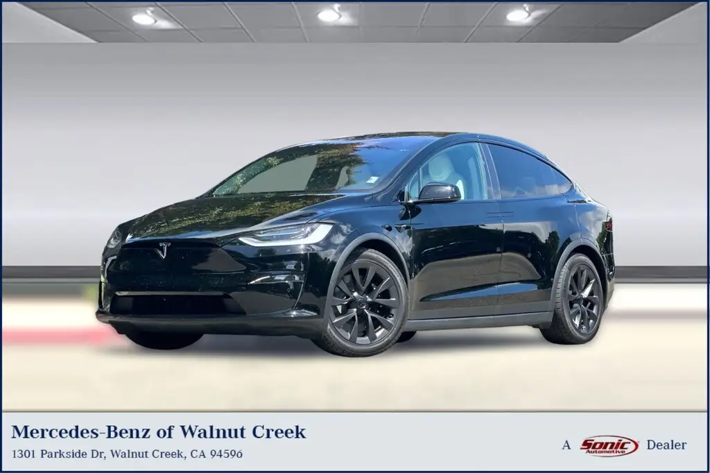 2023 Tesla Model X Plaid photo 1