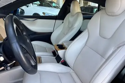 2020 Tesla Model S Long Range photo 5