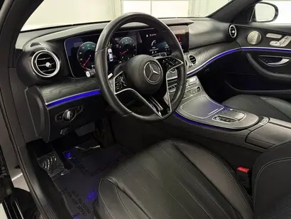 2022 Mercedes-Benz E-Class E350 photo 4