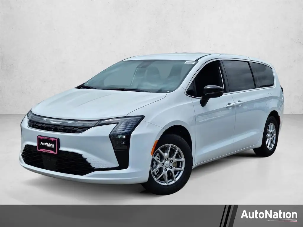 2027 Chrysler Pacifica Select photo 1