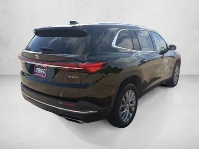 2025 Buick Enclave Preferred photo 5