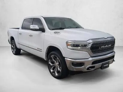 2020 RAM 1500 Limited 4WD Crew Cab 5'7 photo 3