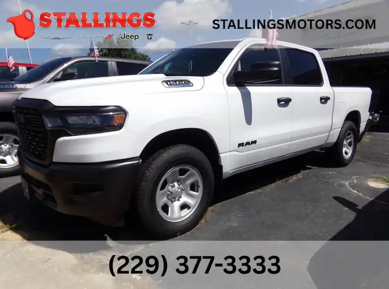 2026 RAM 1500 Tradesman Crew Cab 5'7's photo