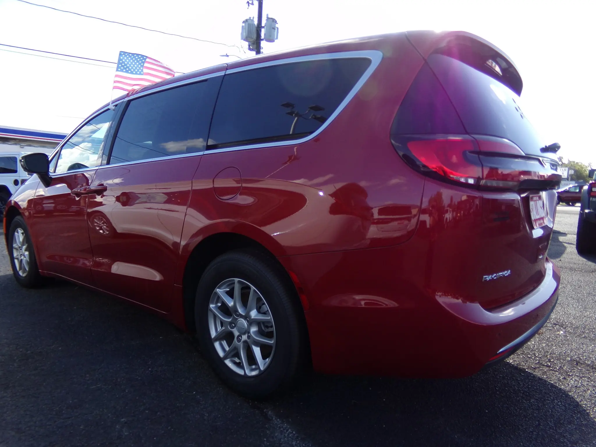 Vehicle Image 2