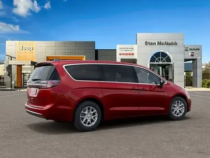 2026 Chrysler Pacifica Select photo 4
