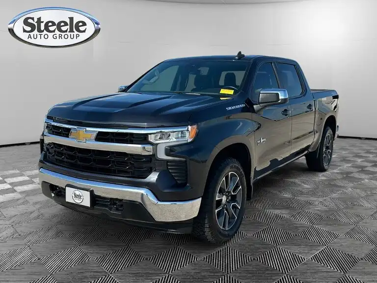 2023 Chevrolet Silverado 1500 LT 4X4 Crew Cab Short Box's photo