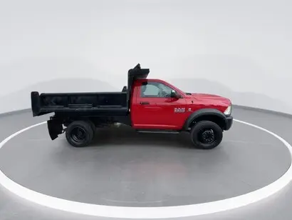 2017 RAM 5500 undefined photo 3