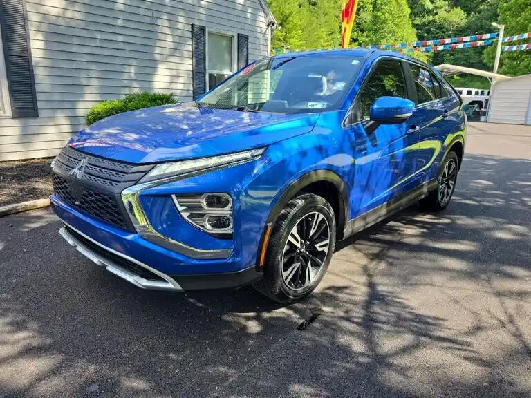2024 Mitsubishi Eclipse Cross SE S-AWC's photo