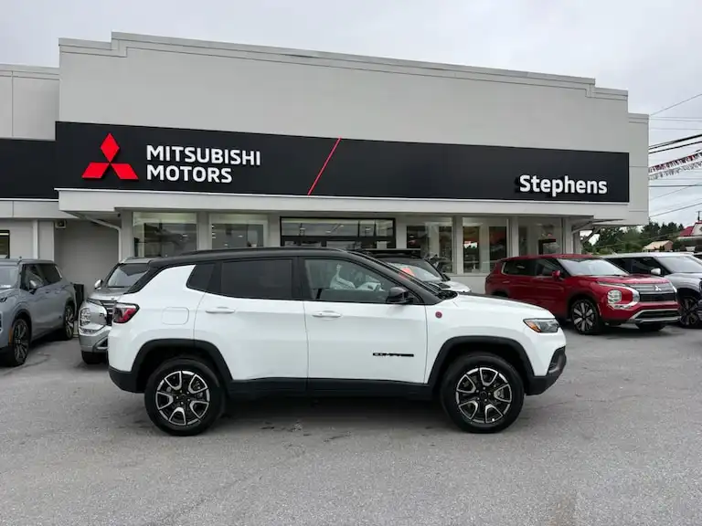 2025 Jeep Compass Trailhawk 4X4's photo