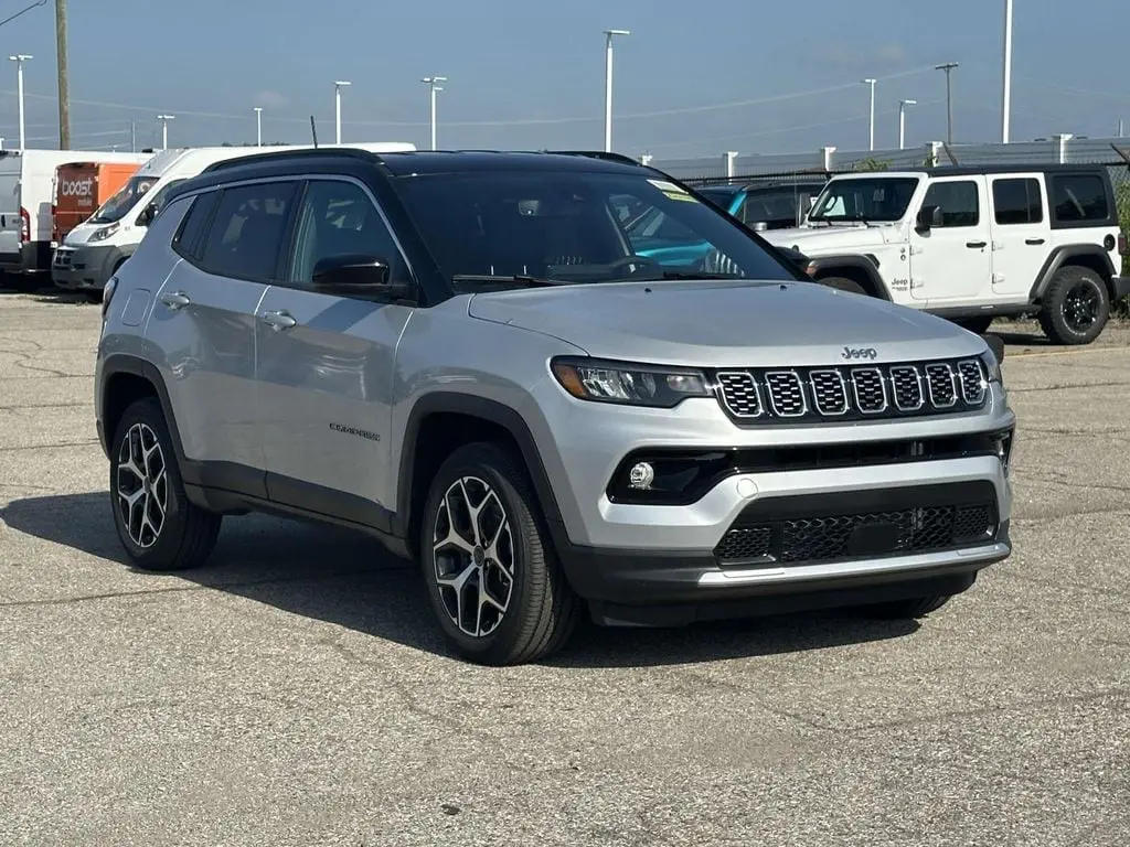 2026 Jeep Compass Limited 4X4 photo 1