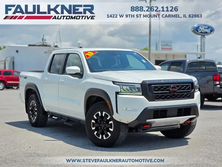 2023 Nissan Frontier PRO-4X Crew Cab 4X4's photo