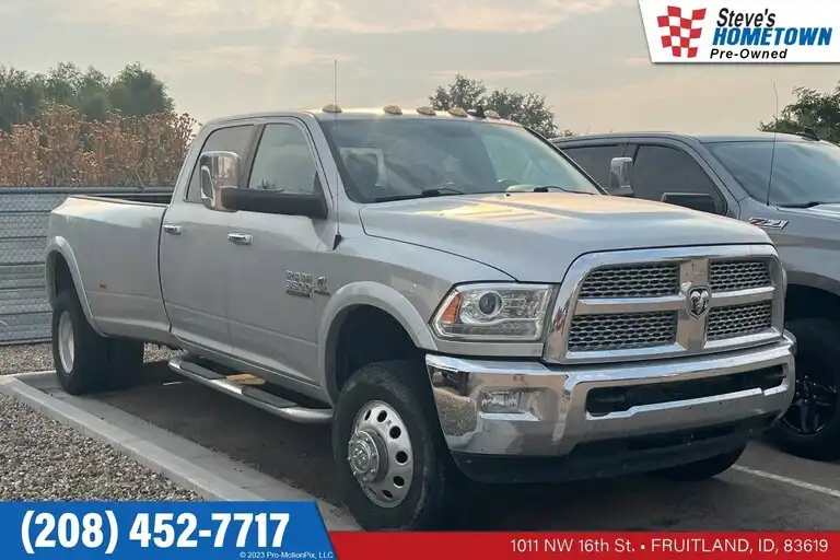 2014 RAM 3500 Laramie 4X4 Crew Cab LWB's photo
