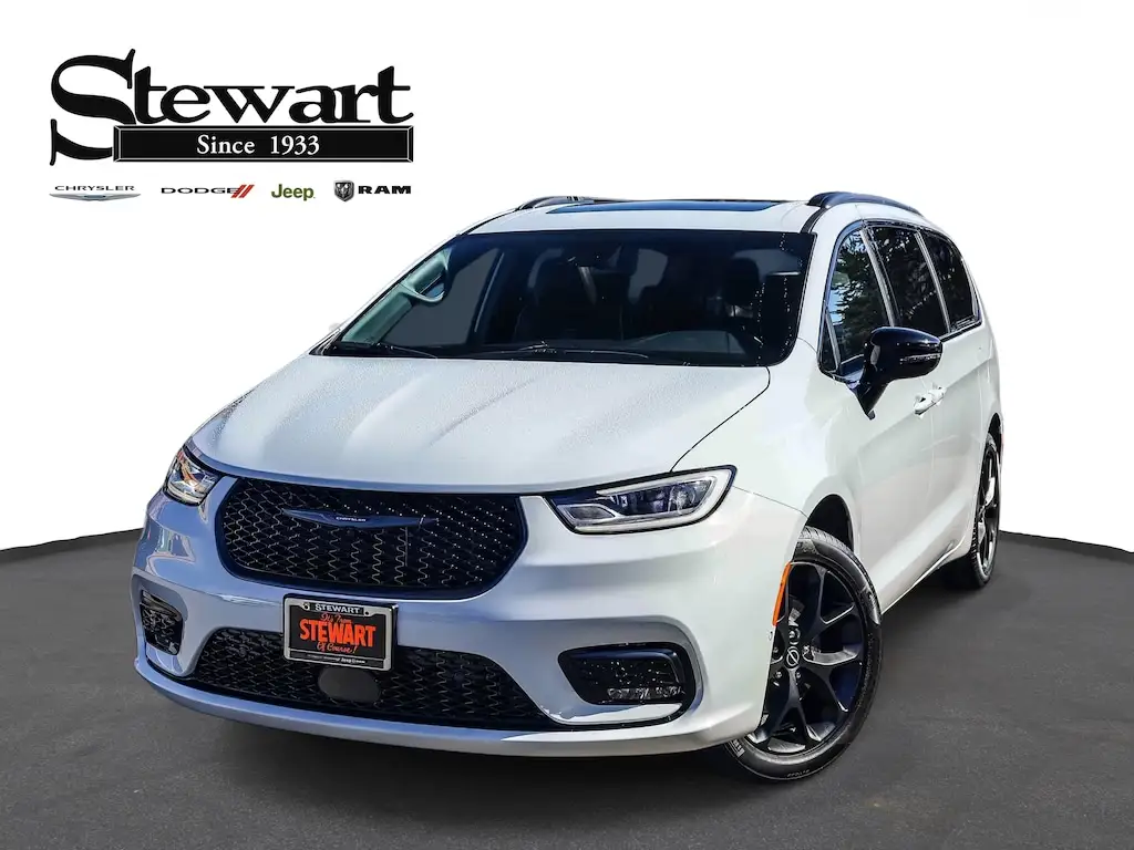 2026 Chrysler Pacifica Limited photo 1