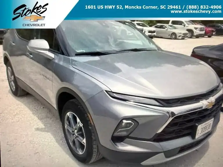 2025 Chevrolet Blazer 2.0T 2LT FWD's photo