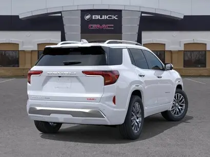 2026 GMC Terrain Denali AWD photo 4