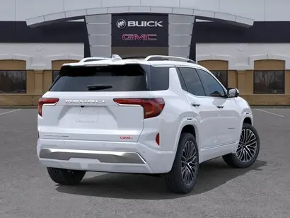 2027 GMC Terrain Denali AWD photo 5