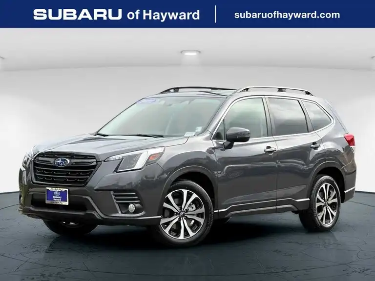 2022 Subaru Forester Limited's photo