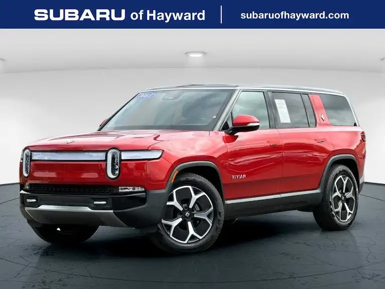 2023 Rivian R1S Adventure Dual-Motor Max Pack's photo