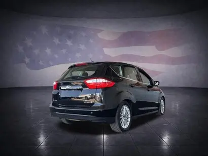 2016 Ford C-Max Hybrid SEL photo 4