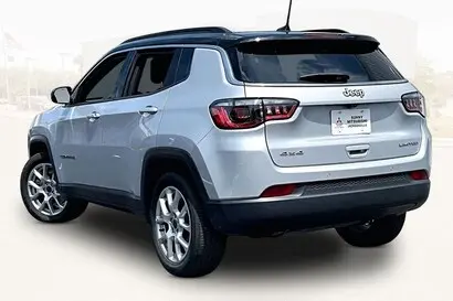 2025 Jeep Compass Limited 4X4 photo 4