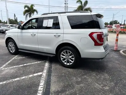 2020 Ford Expedition XLT photo 5