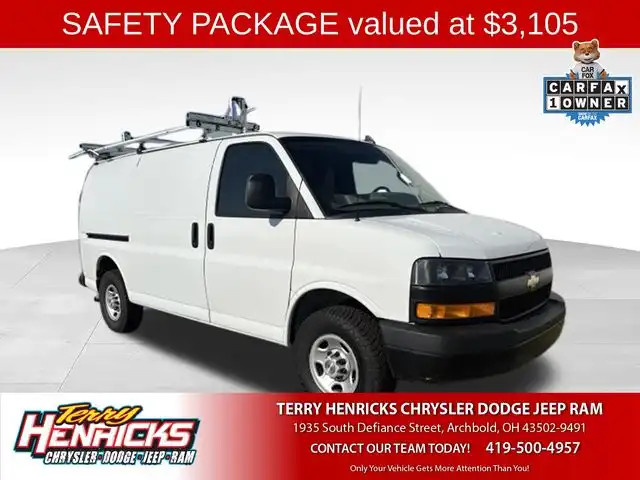 2022 Chevrolet Express 2500 Work Van HD's photo