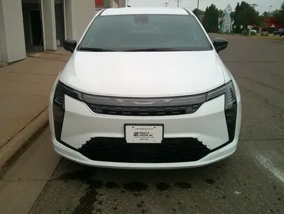 2027 Chrysler Pacifica Select AWD photo 3