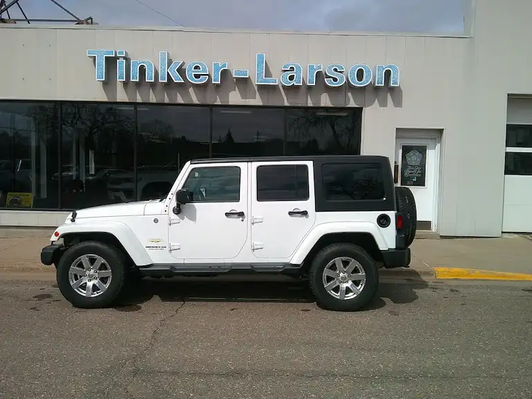 2015 Jeep Wrangler Sahara's photo